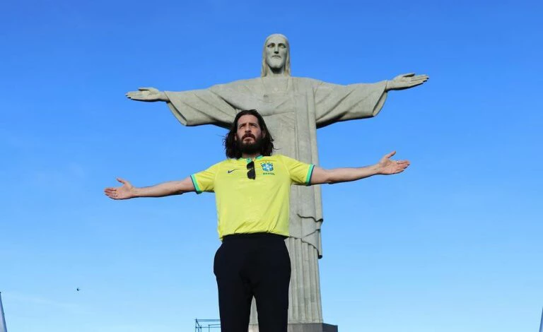 Jonathan Roumie, de The Chosen, conhece o Cristo Redentor